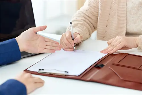 青岛和潍坊哪个教育强